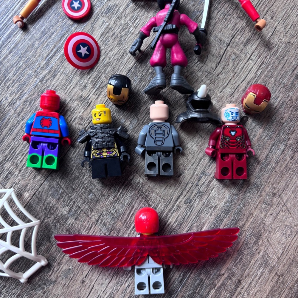 LEGO Marvel Super Heroes Minifigure Vehicle Lot spider man Captain America - Picture 9 of 12